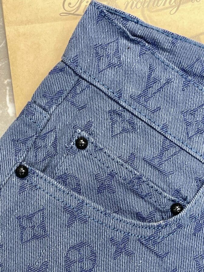 Джинсы Louis Vuitton — изображение 4