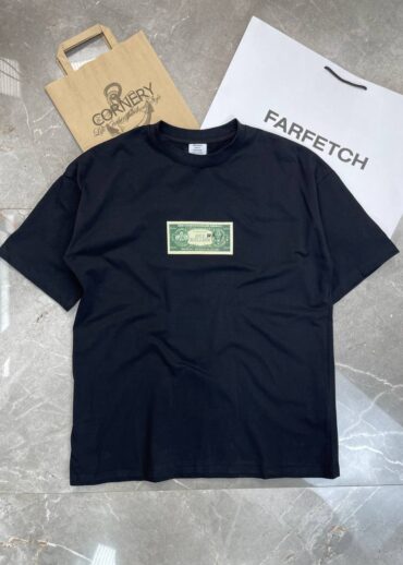 Футболка Vetements One In A Milion