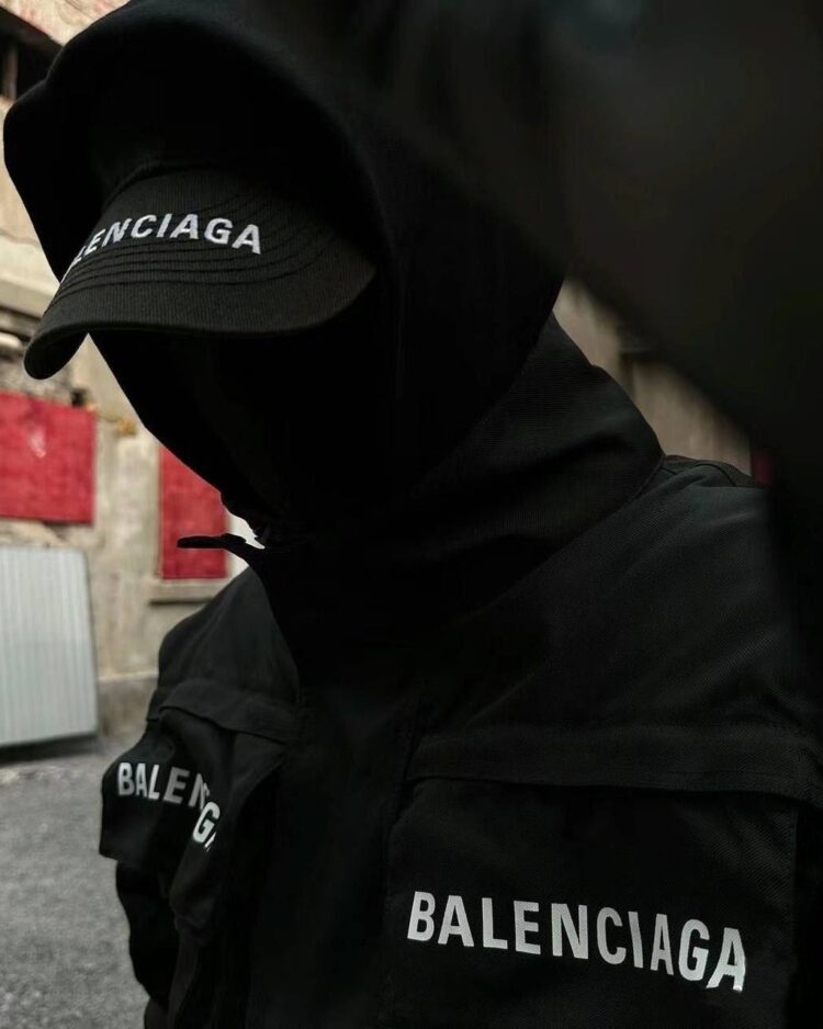 Куртка Balenciaga — фото 10