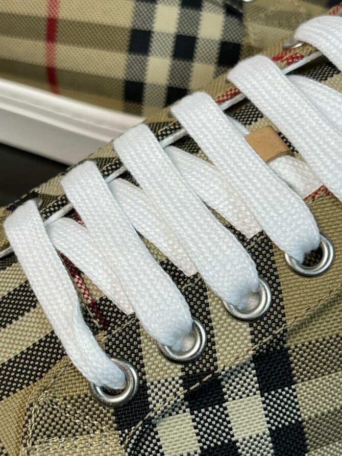 Кеды Burberry — изображение 7