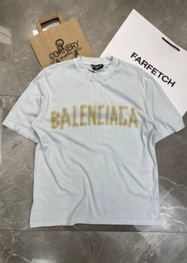 Футболка Balenciaga