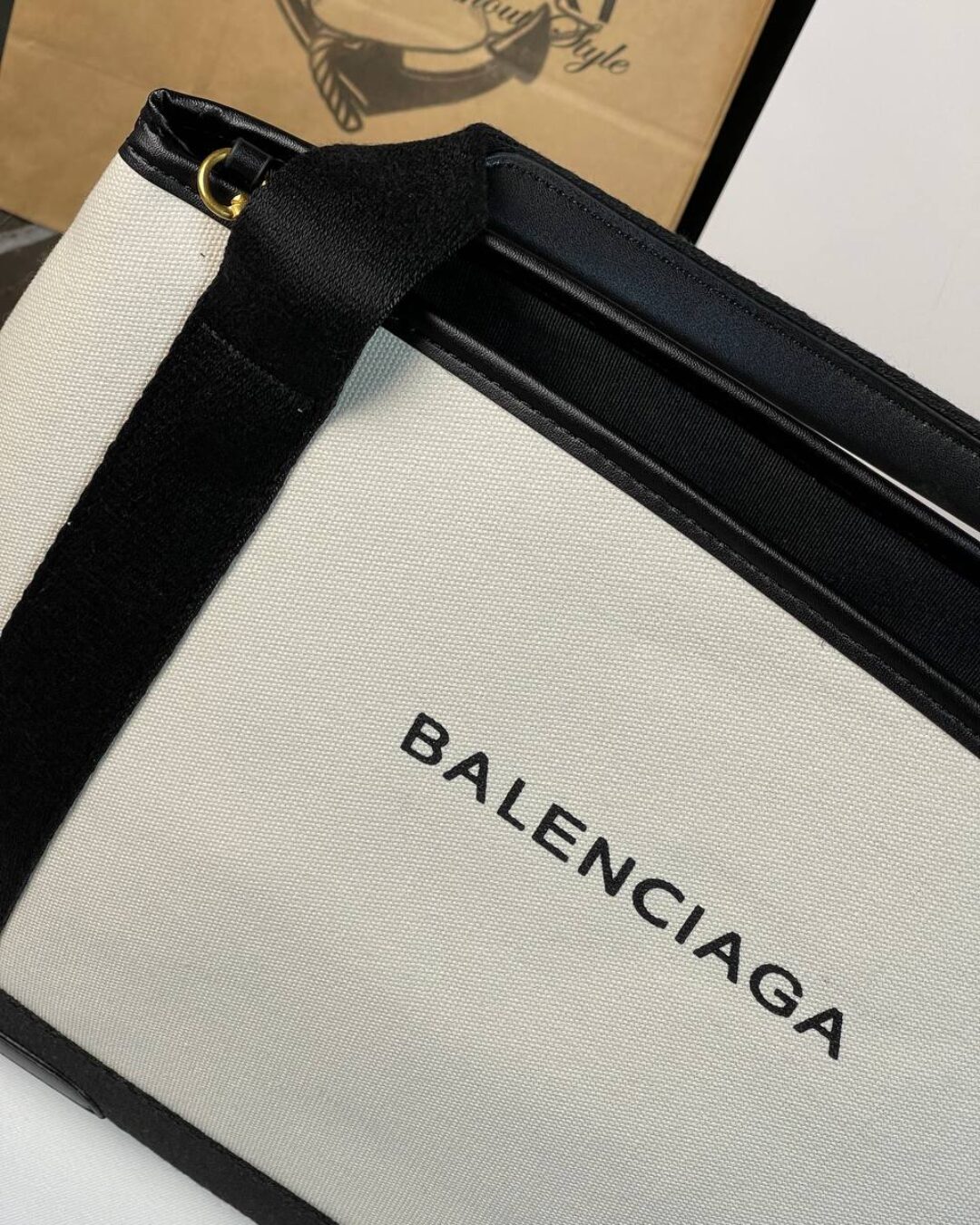 Сумка Balenciaga Navy Cabas XS — изображение 4
