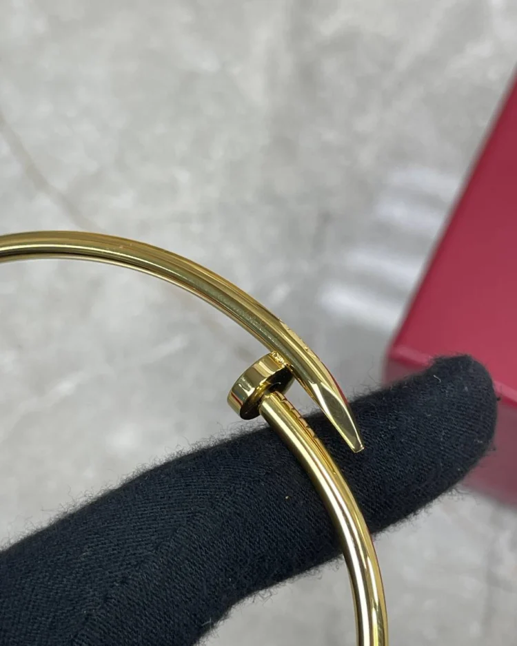 Колье Cartier Juste un Clou — фото 5