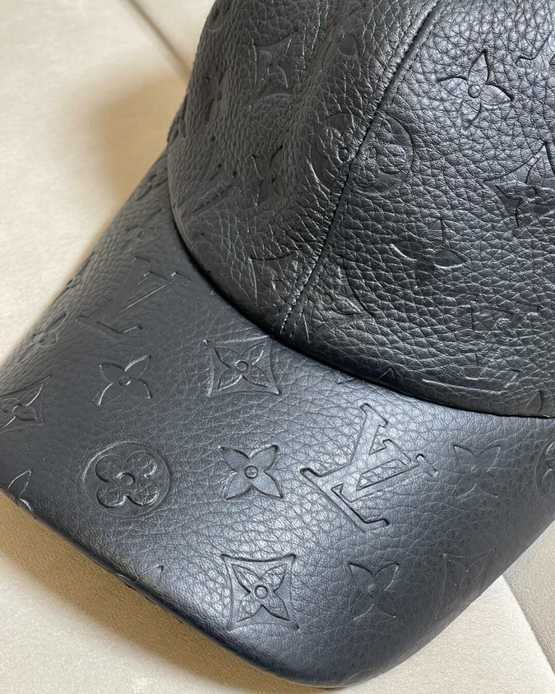 Кепка Louis Vuitton — изображение 8