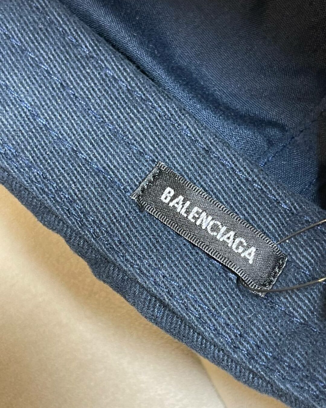Кепка Balenciaga — изображение 4