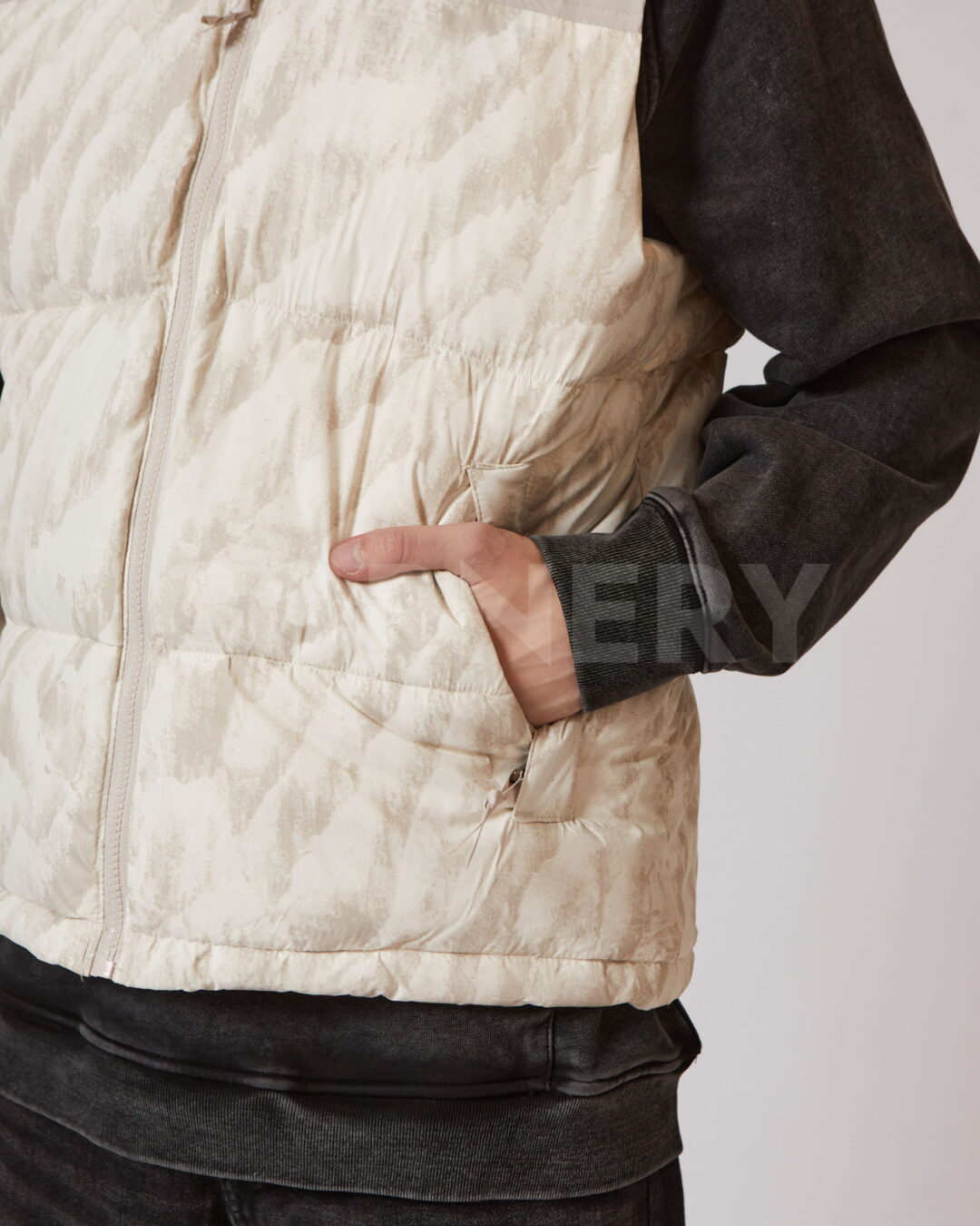 Жилет The North Face — изображение 7