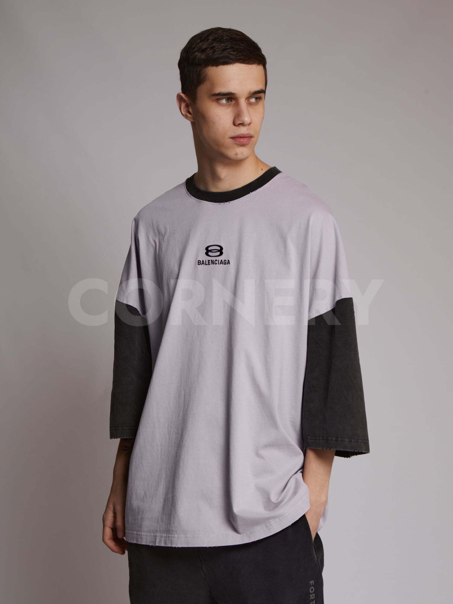 Футболка Balenciaga — фото 4