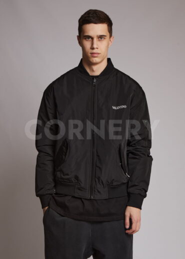 Бомбер Valentino