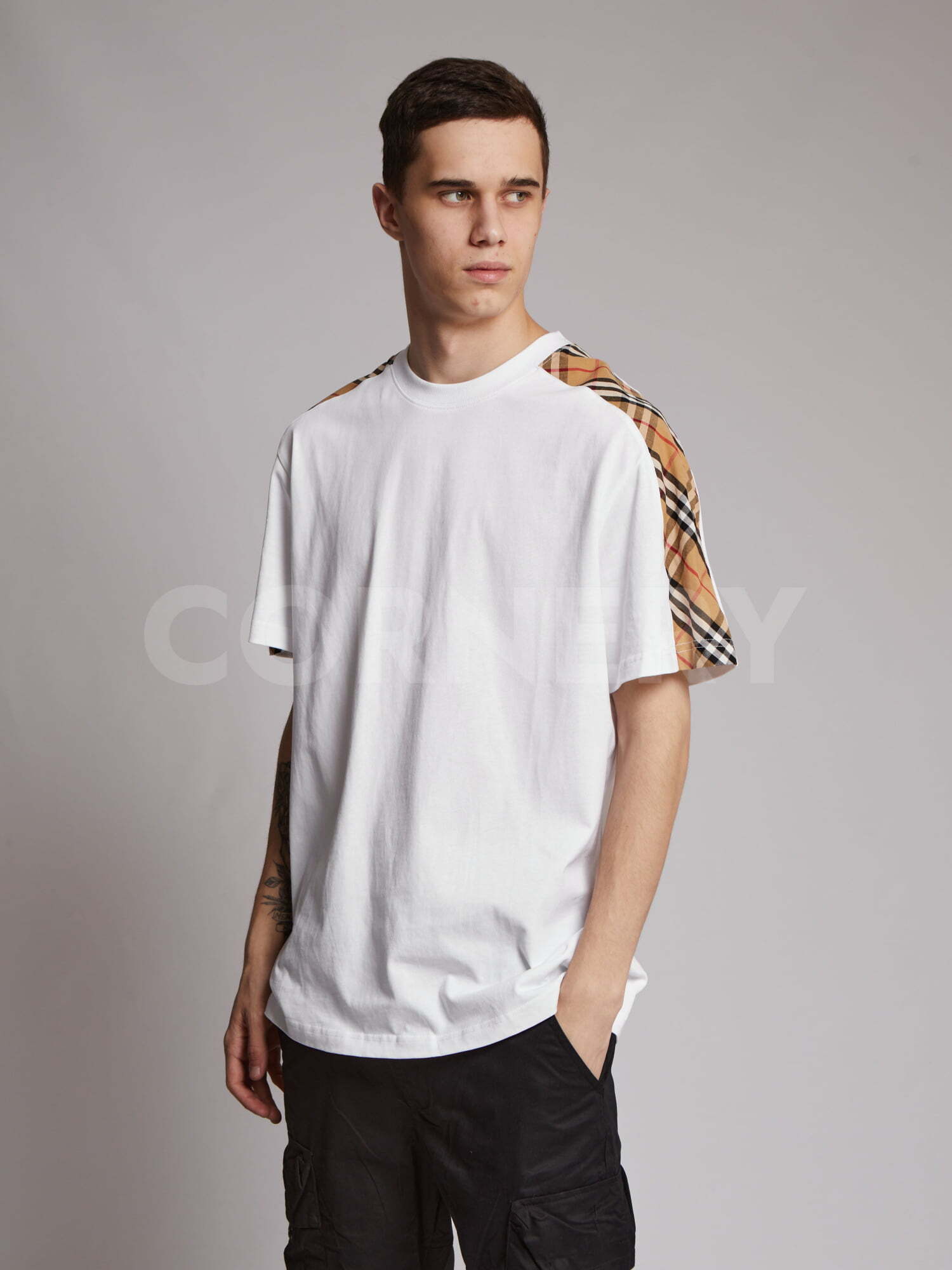 Футболка Burberry — фото 6