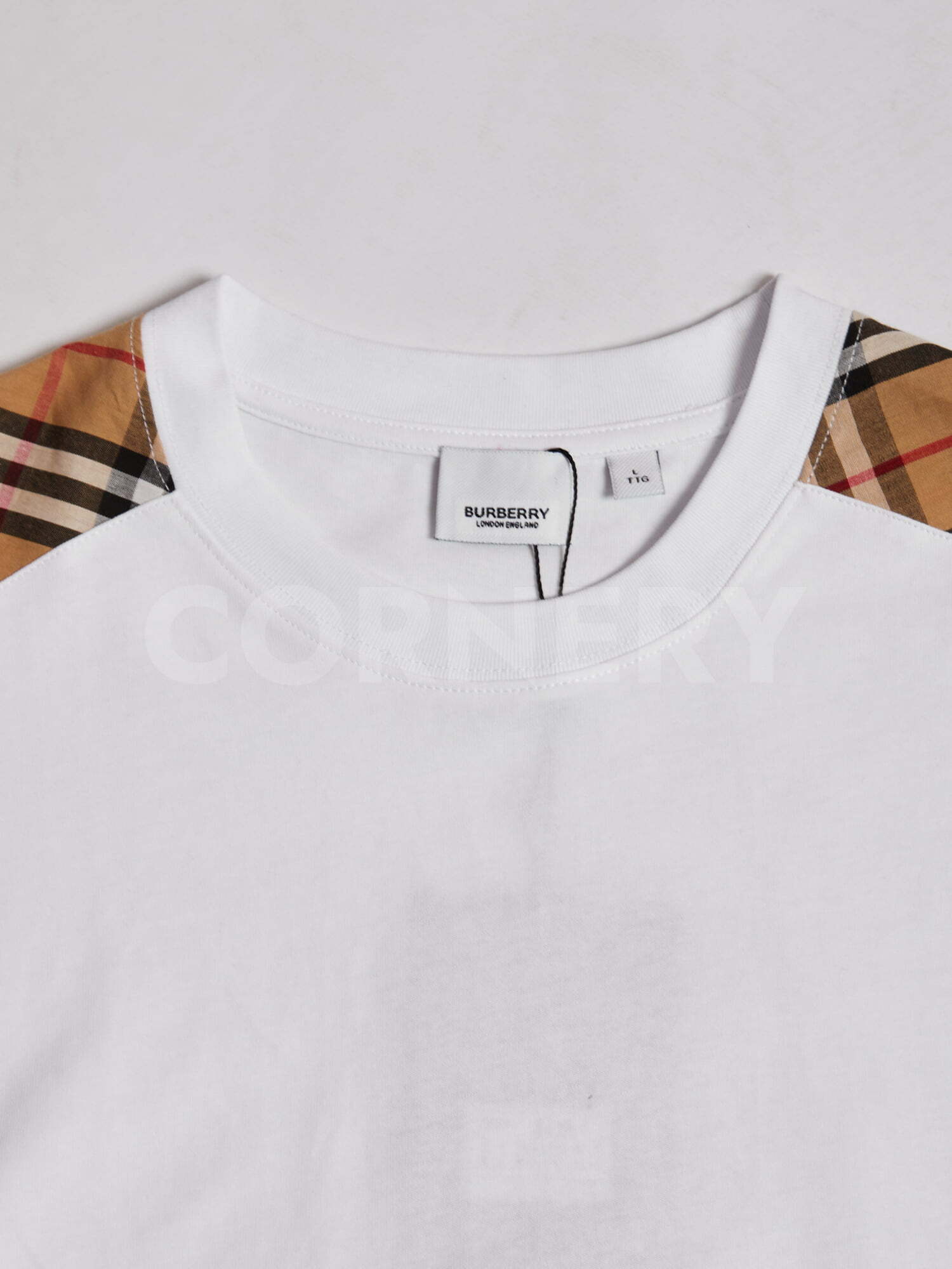 Футболка Burberry — фото 11