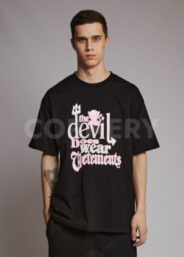 Футболка Vetements