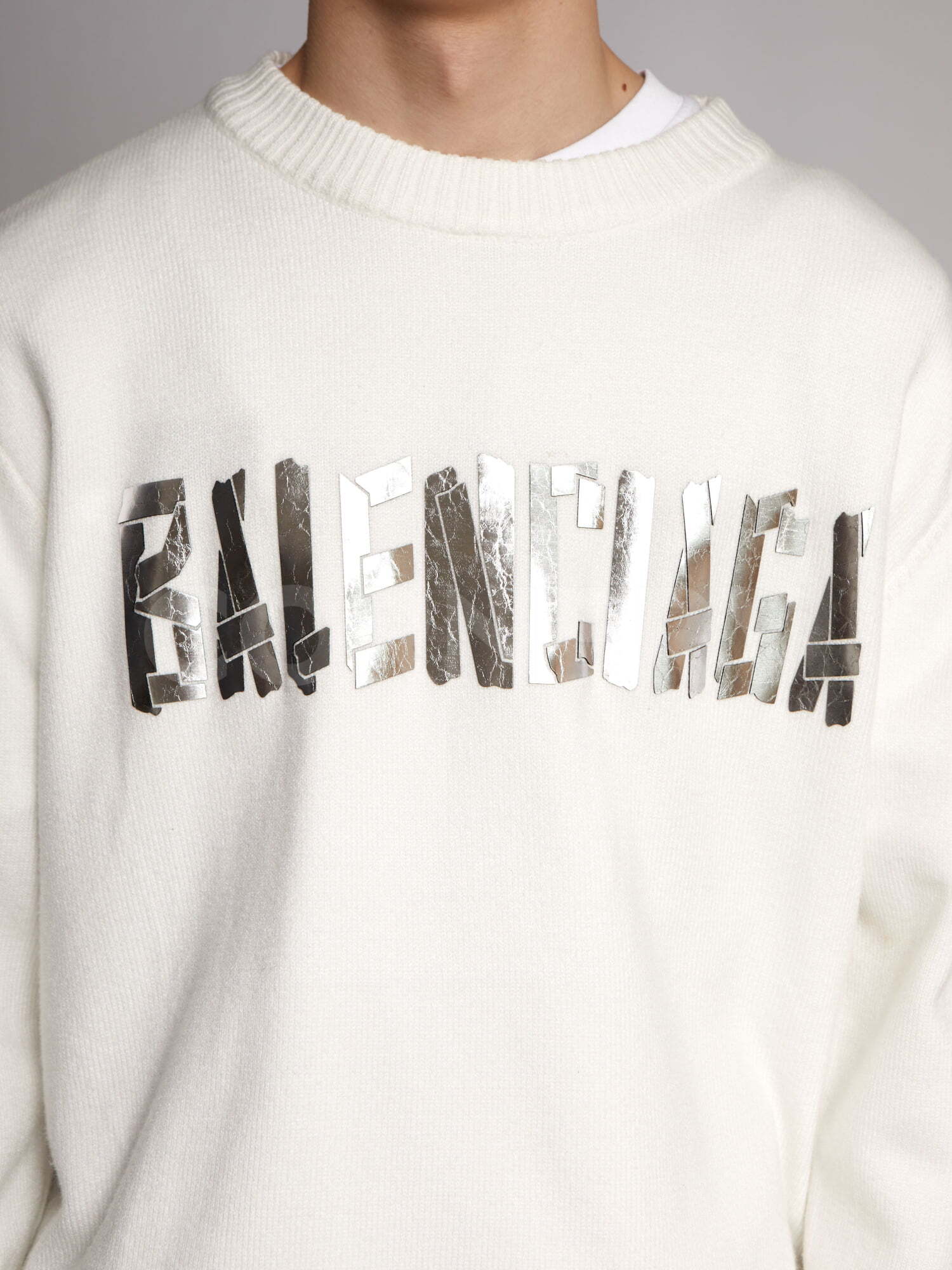 Свитер Balenciaga — фото 8
