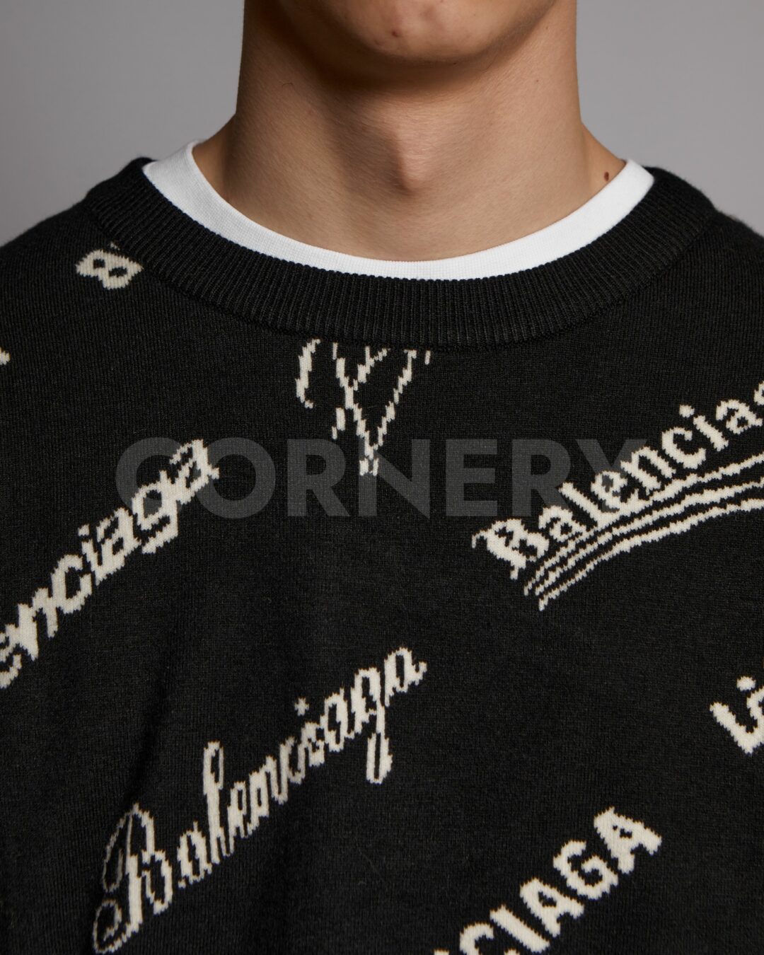 Свитер Balenciaga — изображение 6