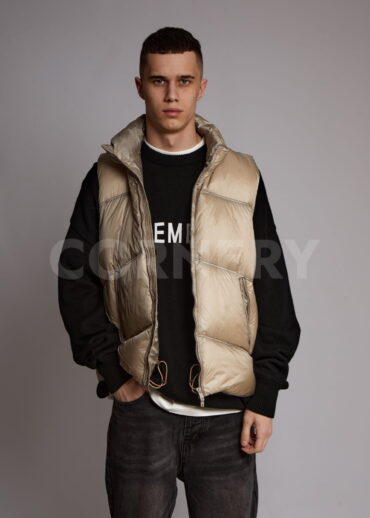 Жилет Represent