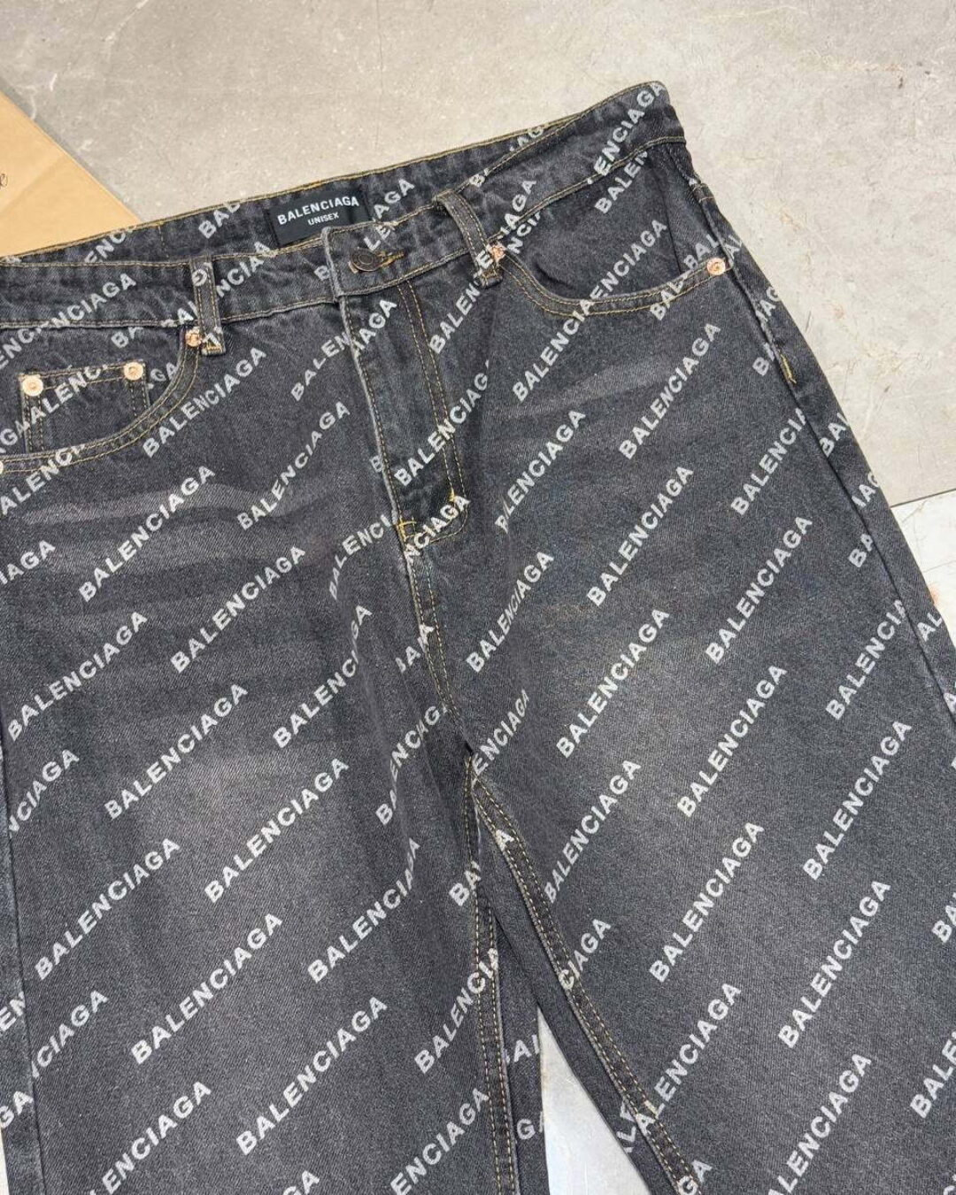 Джинсы Balenciaga (дисконт) — изображение 4