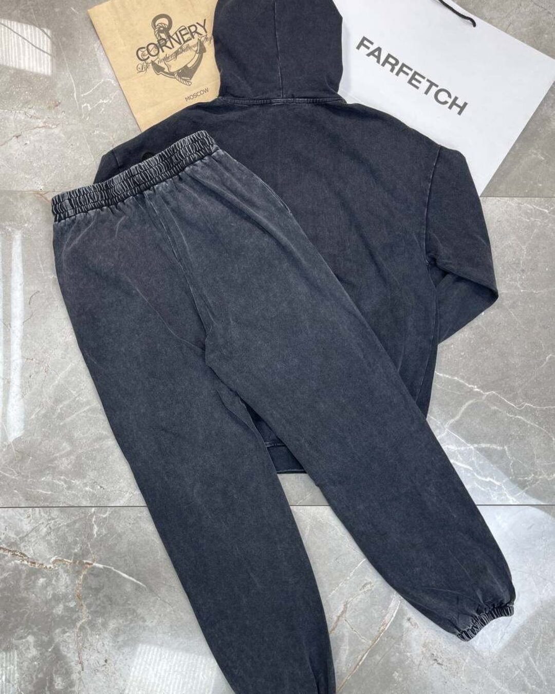 Костюм Balenciaga — изображение 2