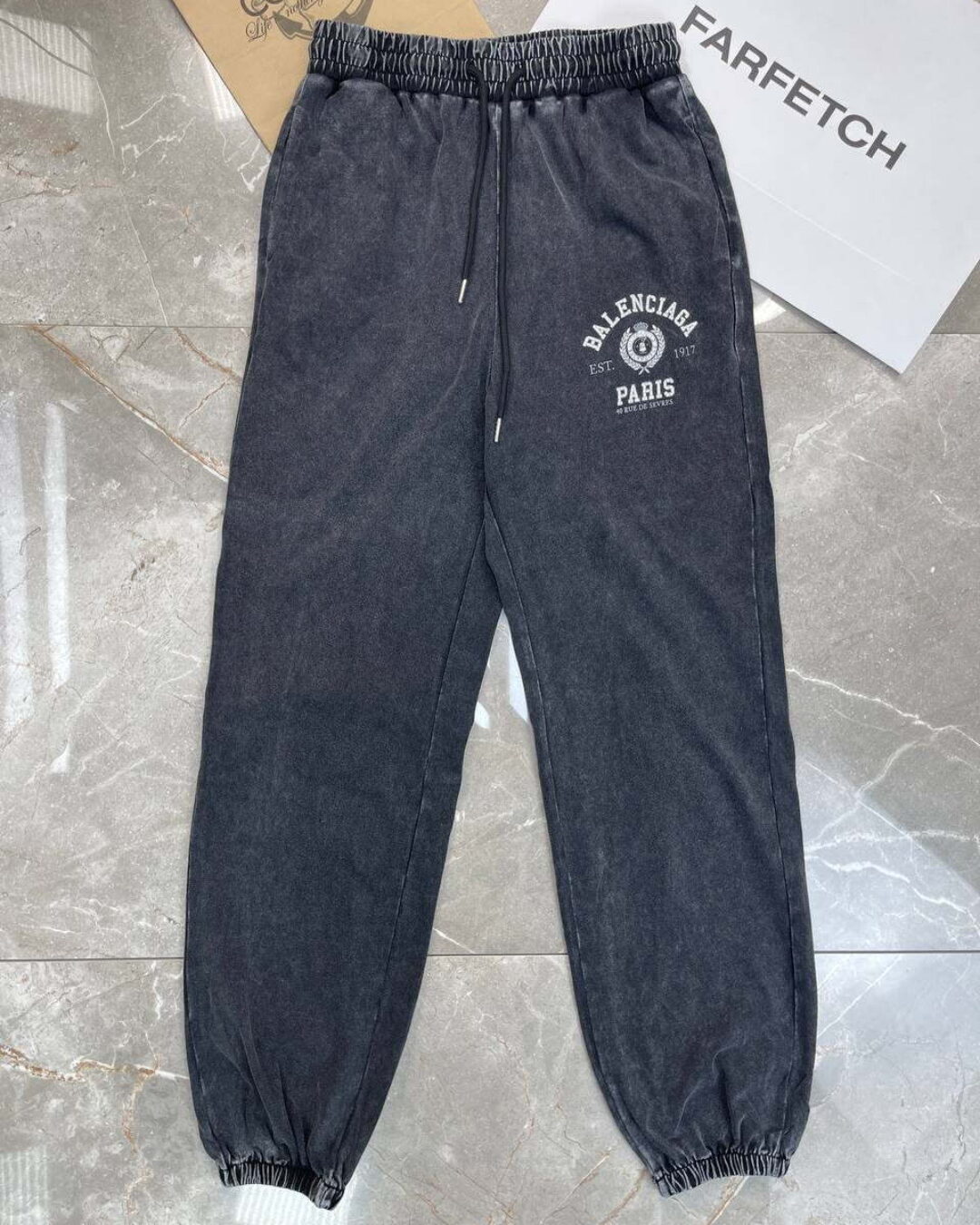 Костюм Balenciaga — изображение 4