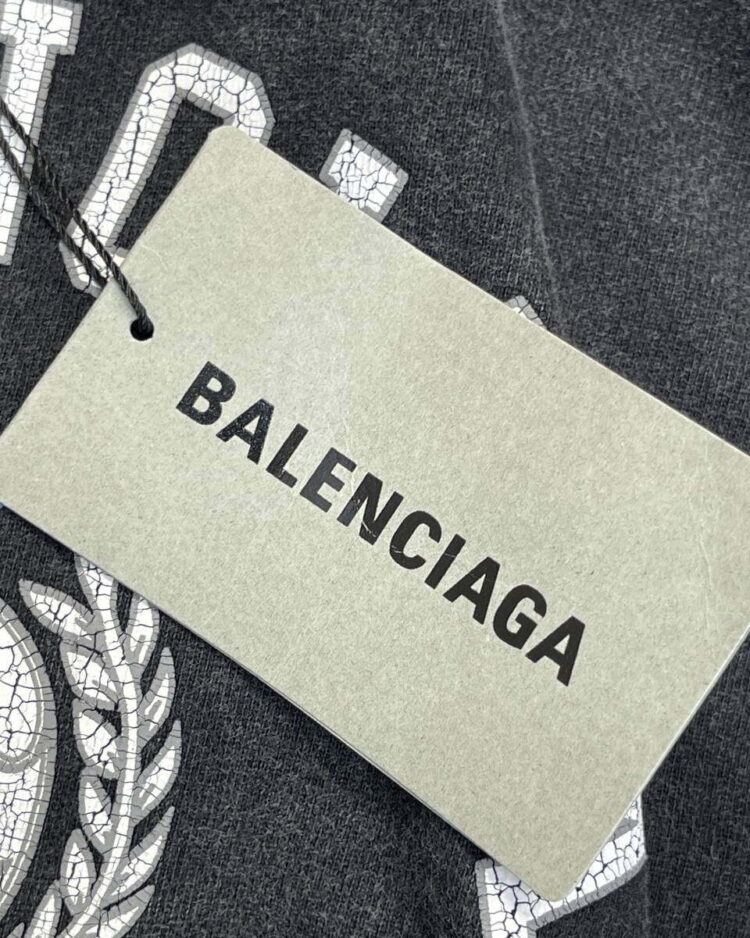Костюм Balenciaga — фото 9