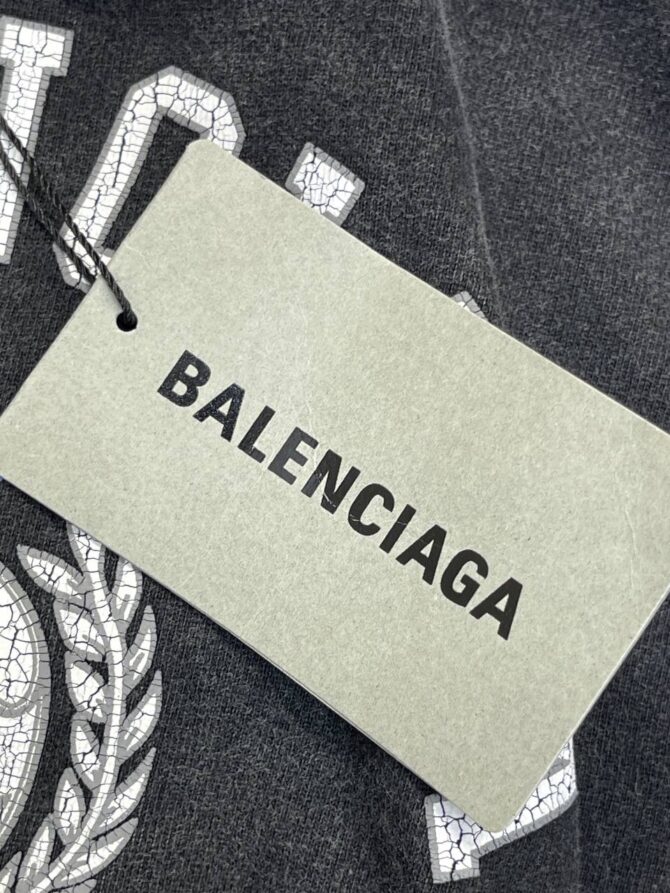 Костюм Balenciaga — изображение 9