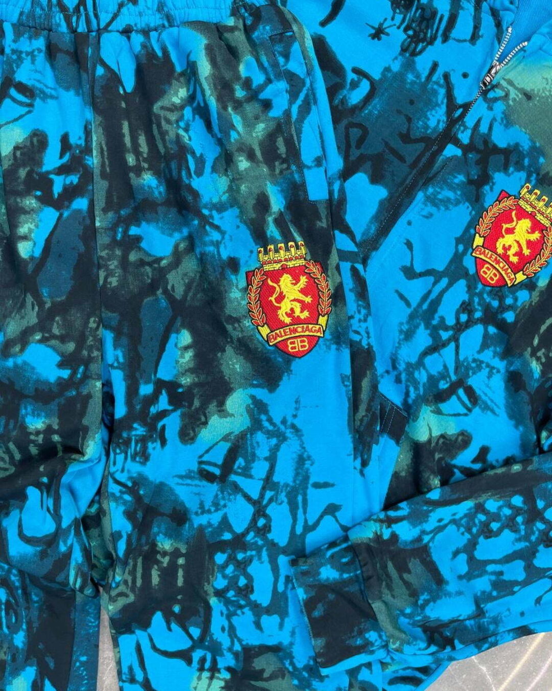 Костюм Balenciaga — изображение 5