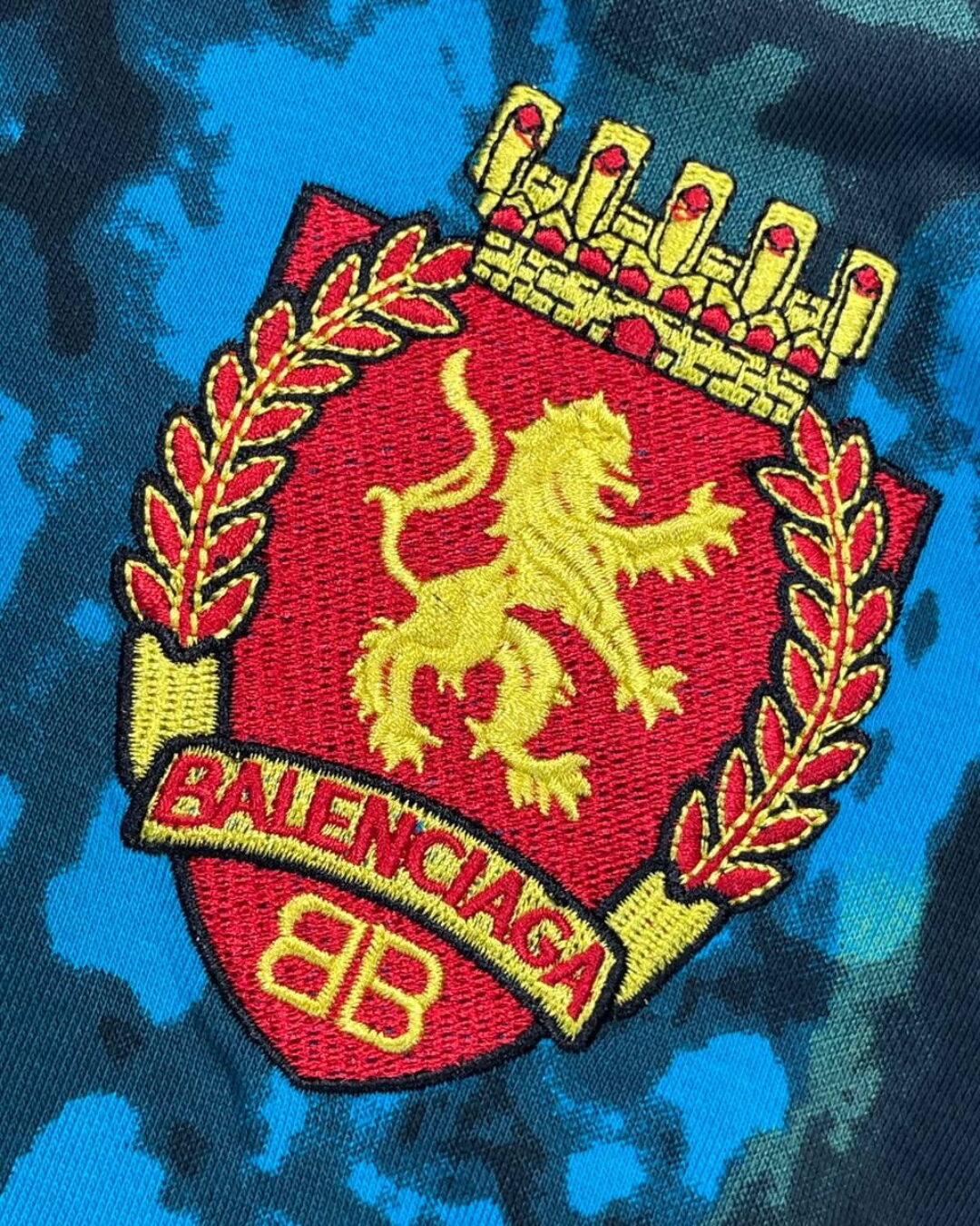 Костюм Balenciaga — изображение 9