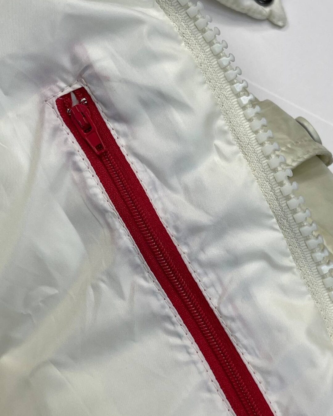 Пуховик Moncler — изображение 8