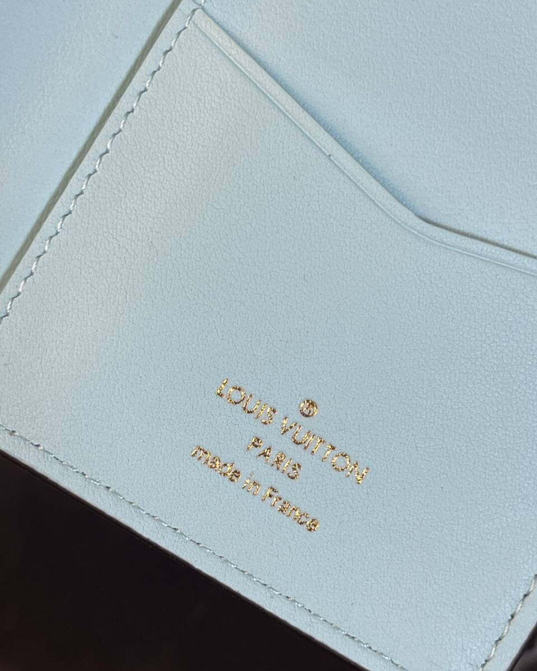 Кошелёк Louis Vuitton — изображение 8