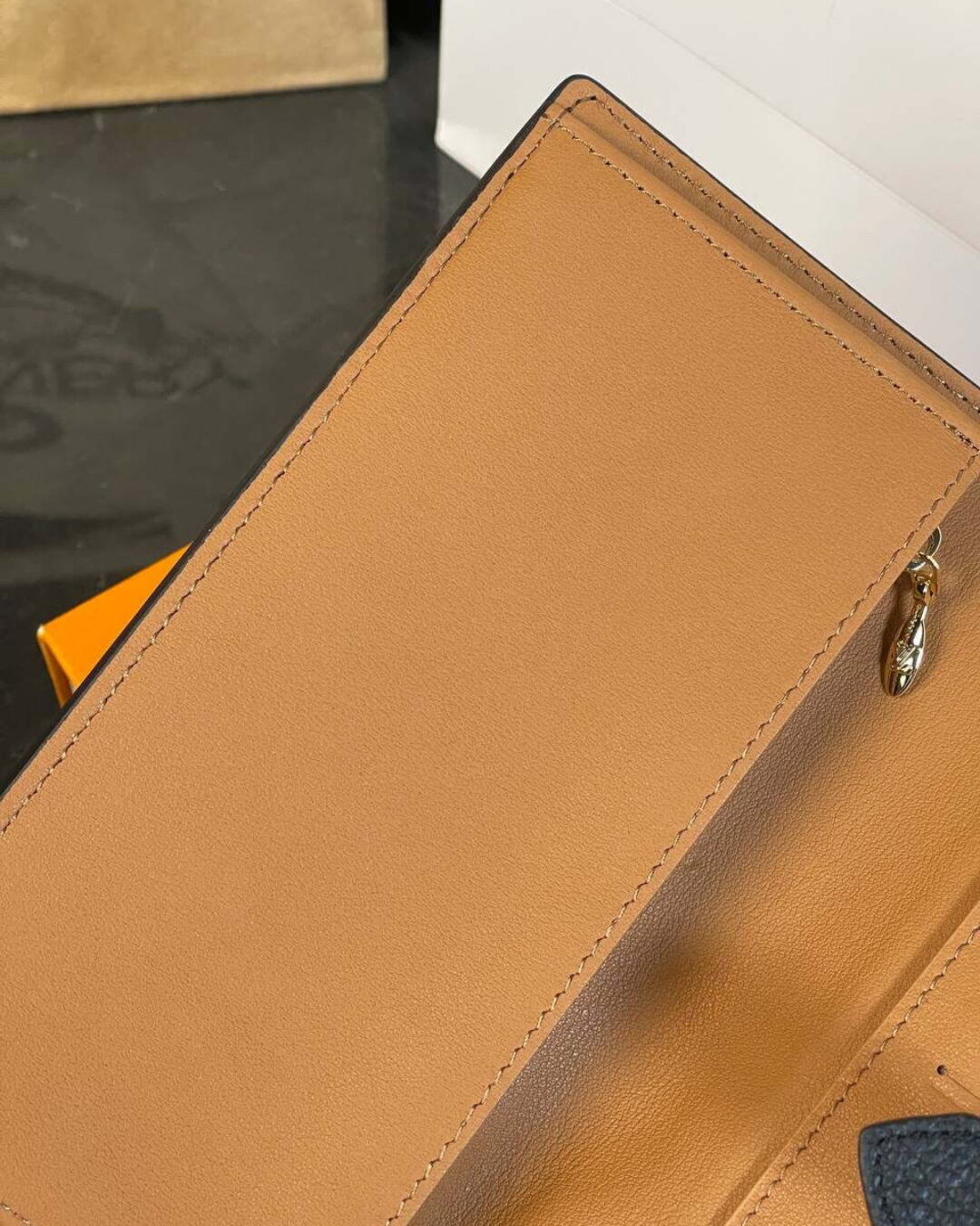 Кошелёк Louis Vuitton — изображение 2