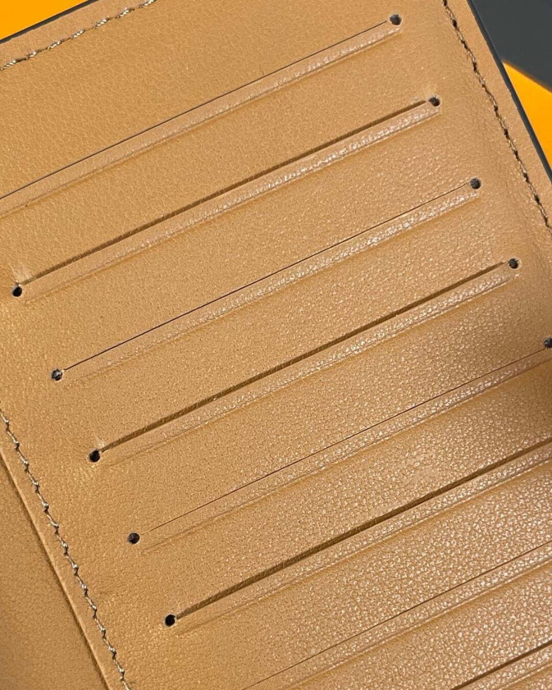 Кошелёк Louis Vuitton — изображение 5