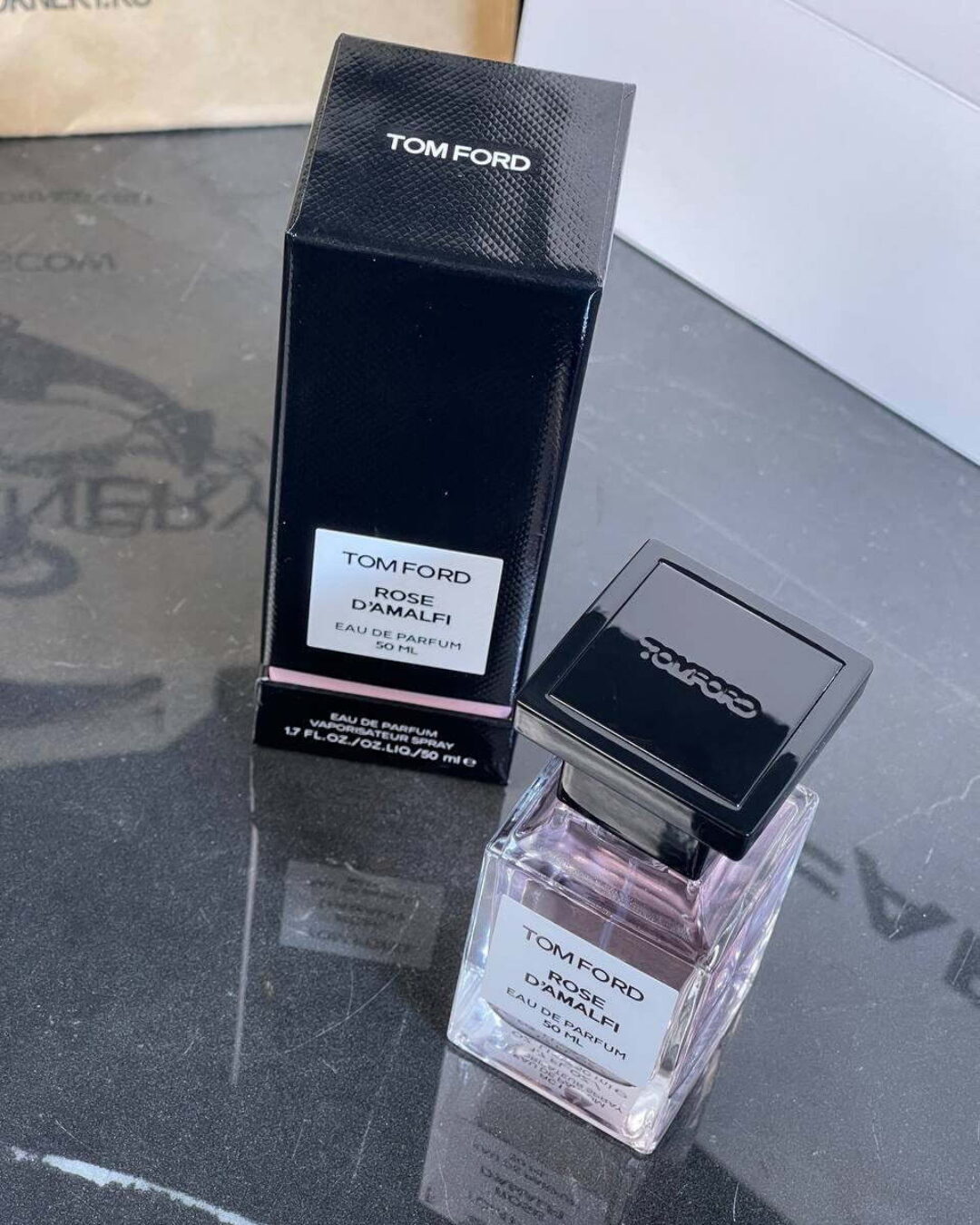 Парфюм Tom Ford Rose D'Amalfi — изображение 2