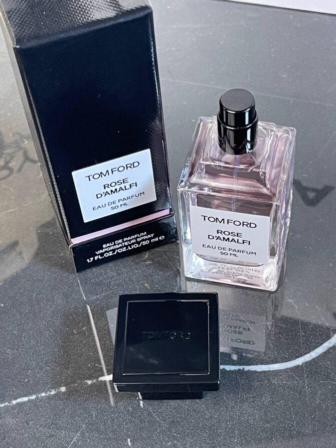 Парфюм Tom Ford Rose D'Amalfi — изображение 3