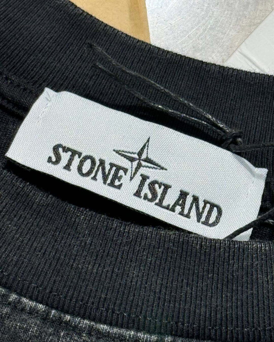 Футболка Stone Island — изображение 7