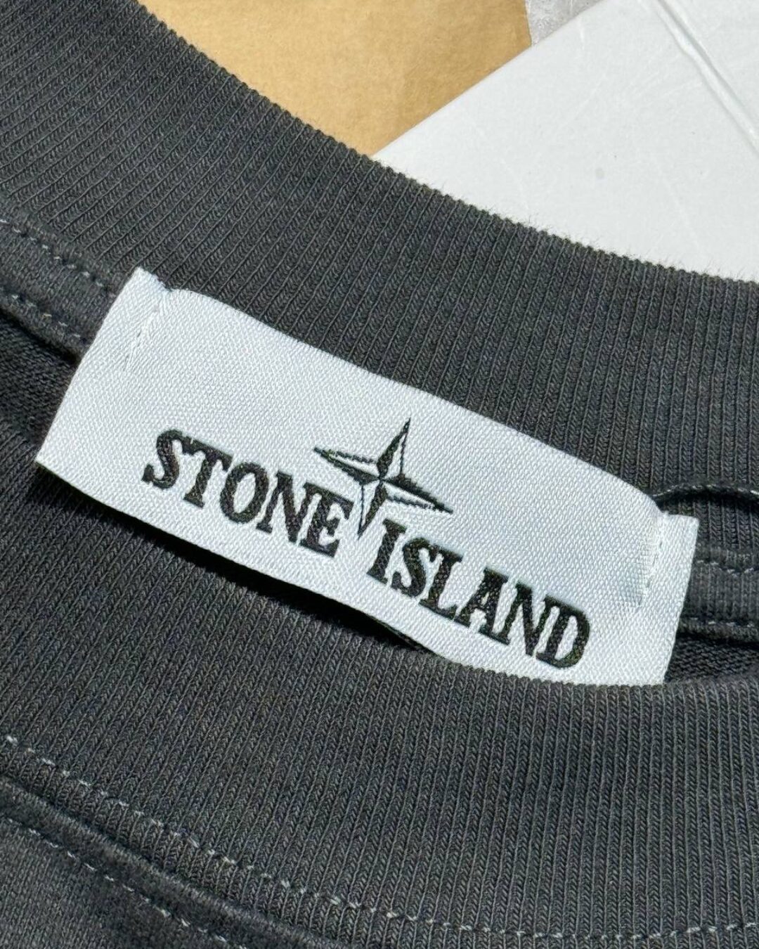 Футболка Stone Island — изображение 6