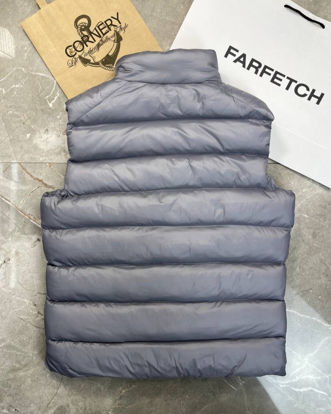 Жилет Moncler — изображение 2
