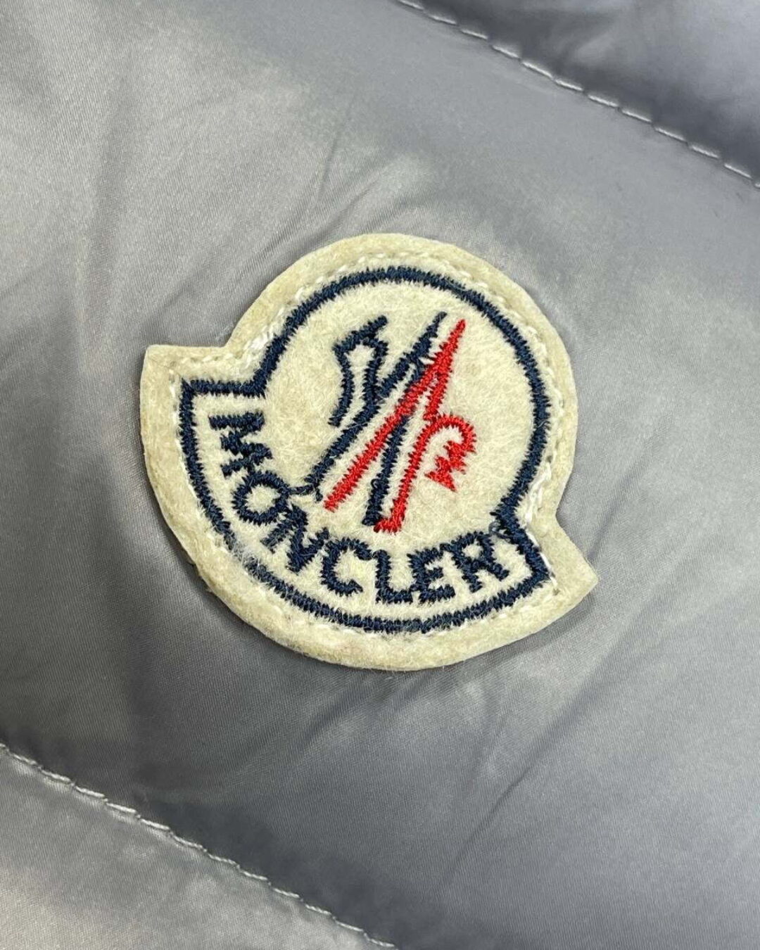 Жилет Moncler — изображение 4
