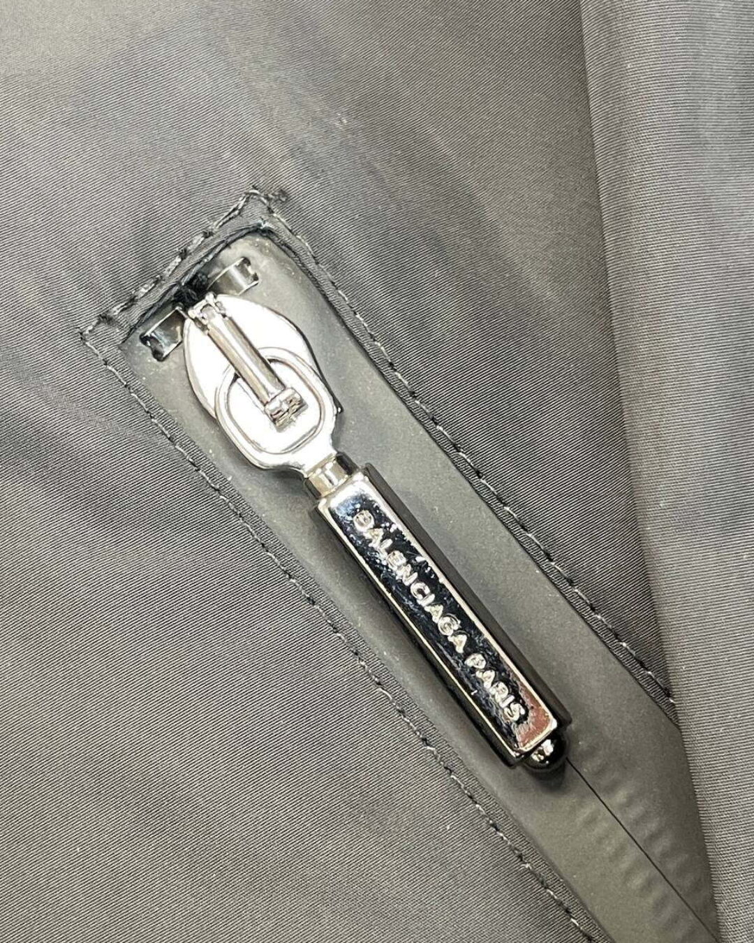 Ветровка Balenciaga — изображение 6