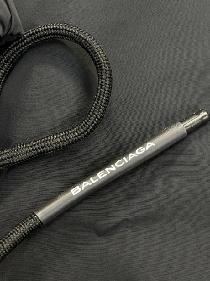 Ветровка Balenciaga — изображение 7