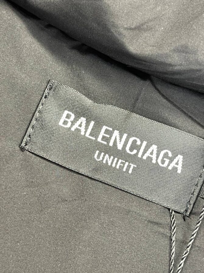 Жилет Balenciaga — изображение 7