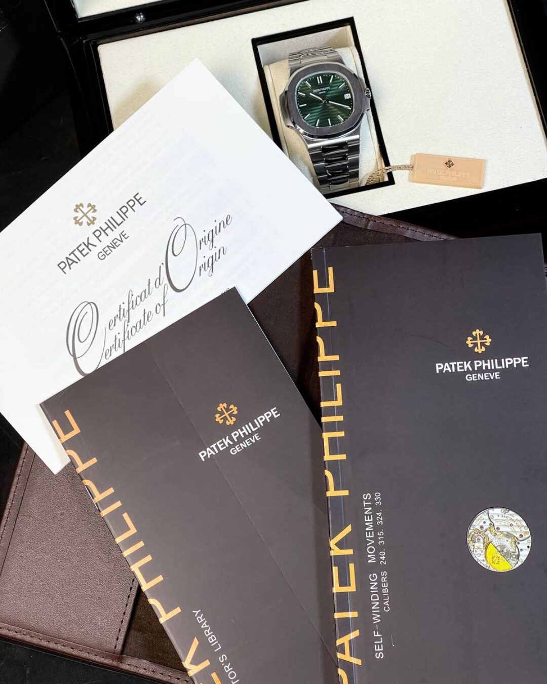 Часы Patek Philippe Nautilus — изображение 7