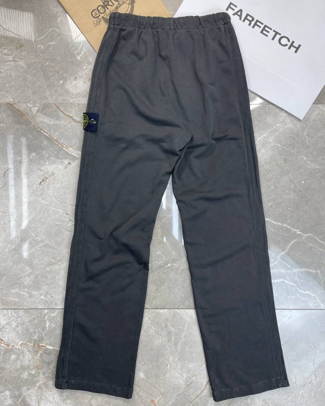 Спортивные Штаны Stone Island — изображение 2