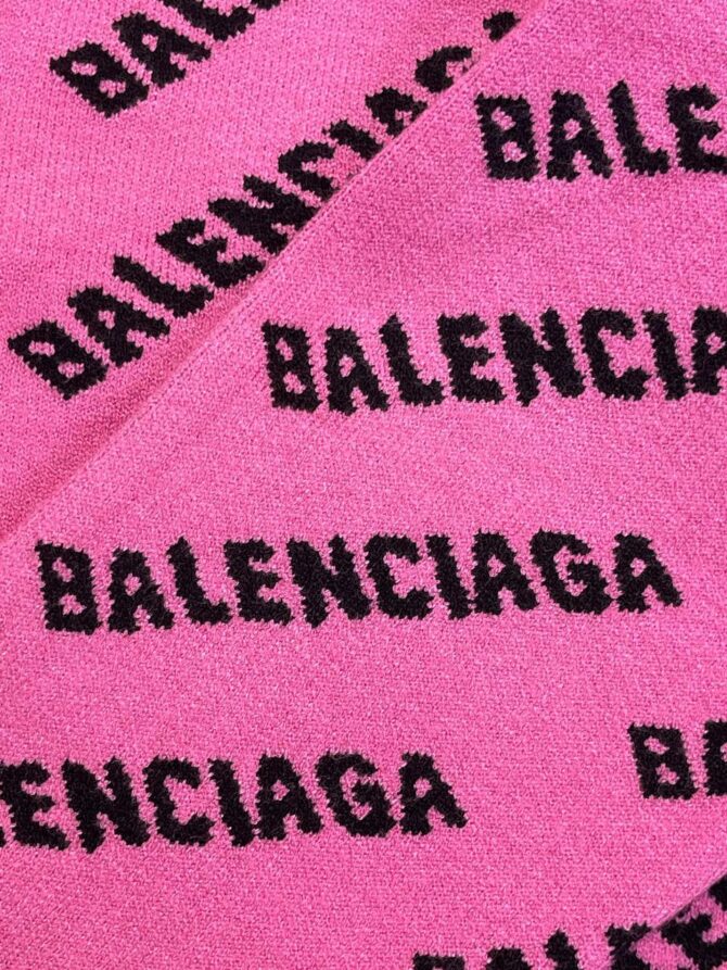 Свитер Balenciaga — изображение 7