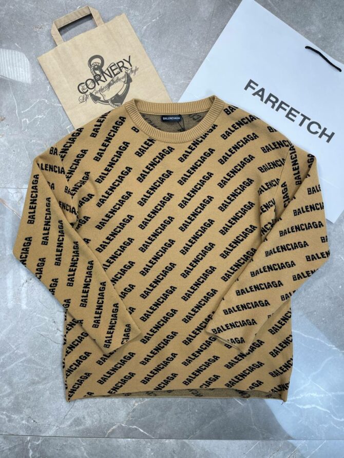 Свитер Balenciaga