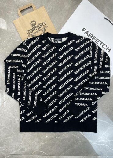 Свитер Balenciaga