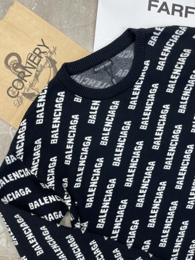 Свитер Balenciaga — изображение 4