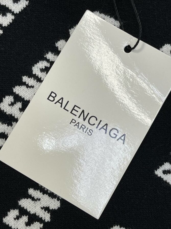 Свитер Balenciaga — изображение 8
