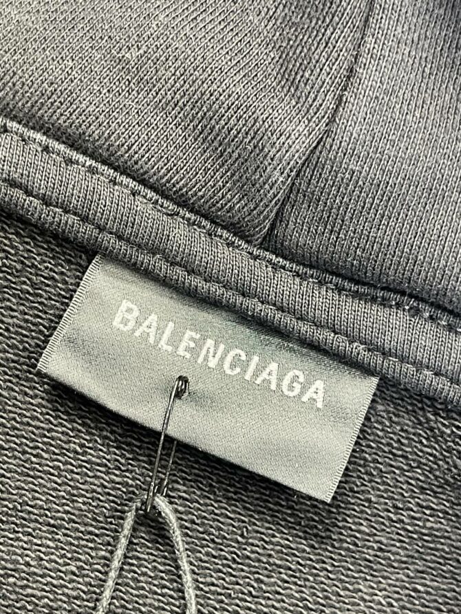 Худи Balenciaga — изображение 6