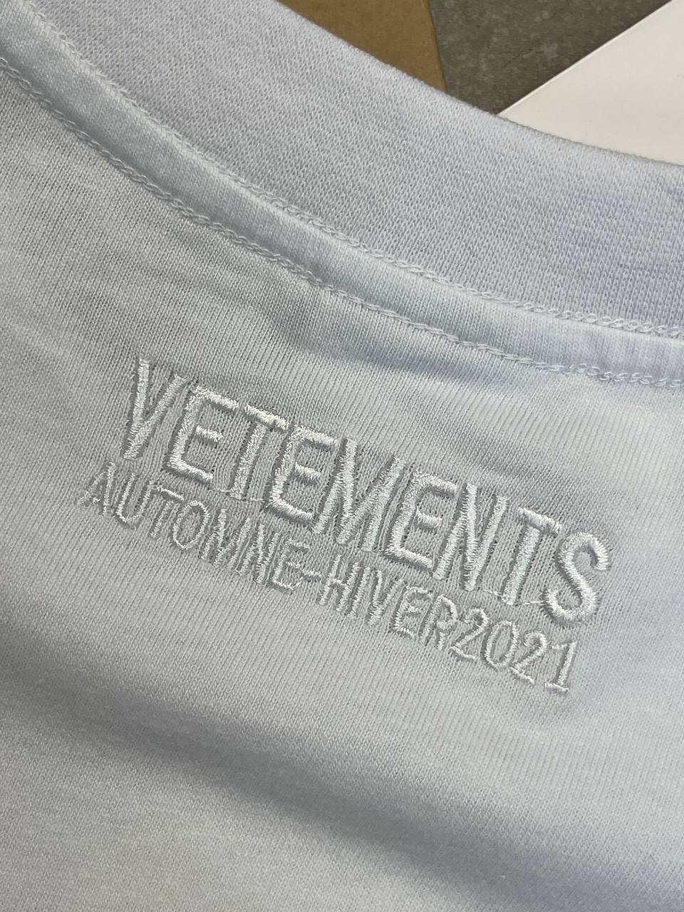 Футболка Vetements Chemistry — фото 9