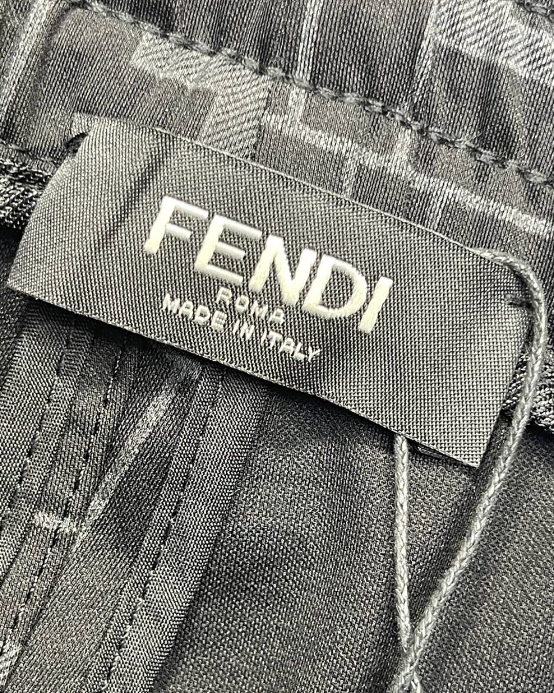 Штаны Fendi — изображение 7