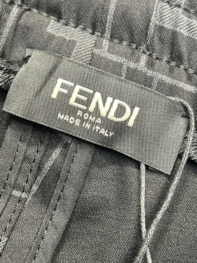 Штаны Fendi — изображение 7