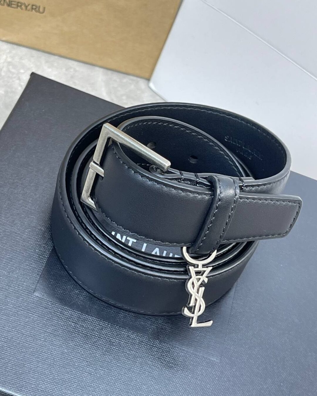 Ремень Yves Saint Laurent — изображение 2